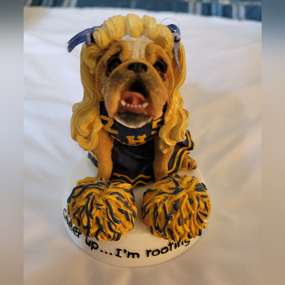 Zelda Wisdom bulldog Cheer Up item #4896 figurine